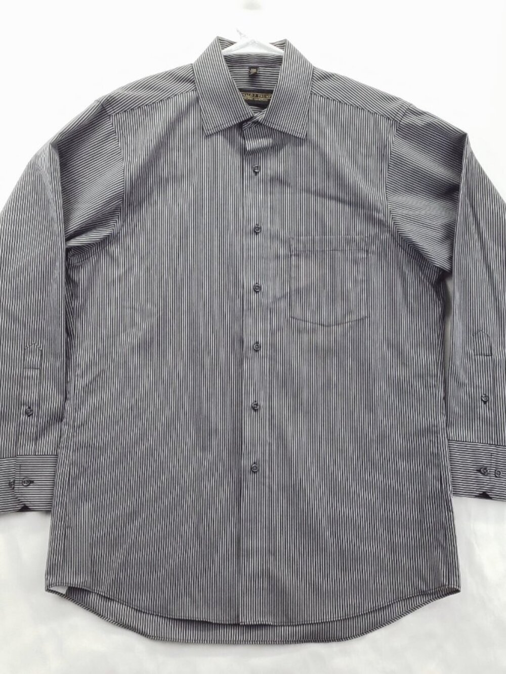 Donald J Trump Dress Shirt Mens 15.5-32/33 Black White Striped Classic Button-Up